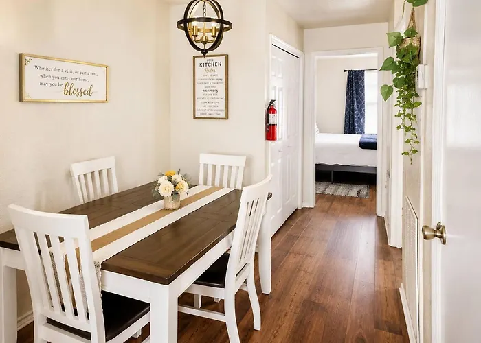 Furnished 3br 2ba Monthly Near Hood *